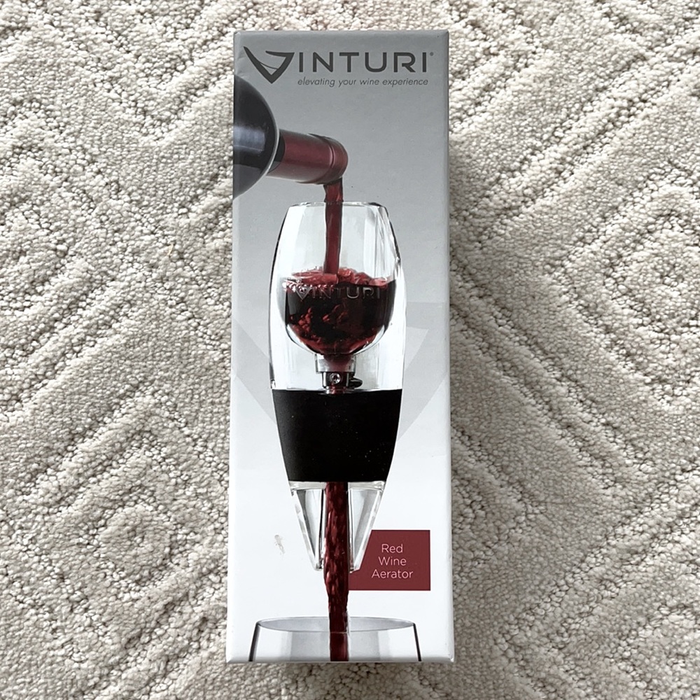 VINTURI RED WINE AERATOR - brand new
